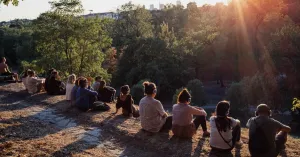 A scuola - PARCHI SOMMERSI. CAPITOLO UNO: PARCO LAMBRO. CAPITOLO DUE: PARCO NORD MILANO. CAPITOLO TRE: PARCO DELLE CAVE di Oyes - 14/16 anni - Immagine: 1