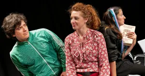 A teatro - FATTORE Y - I PROMESSI SPOSI AL BIVIO di Centro Asteria - 11/16 anni - Immagine: 3