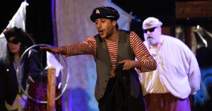 A teatro - LE AVVENTURE DI GIONA di Barabba's Clowns - 6/16 anni - Immagine: 1