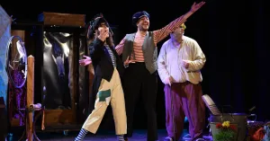 A teatro - LE AVVENTURE DI GIONA di Barabba's Clowns - 6/16 anni - Immagine: 8