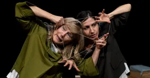 A teatro - CREATURE. DI PIANTE, INSETTI E UMANO CUORE di Il Telaio - 13/16 anni - Immagine: 1