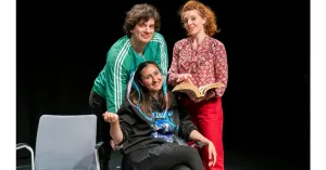 A teatro - FATTORE Y - I PROMESSI SPOSI AL BIVIO di Centro Asteria - 11/16 anni - Immagine: 2