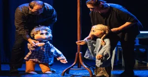 A teatro - GRETEL, HANSEL E LA STREGA CLODOALDA di L'Arca di Noe Teatro - 3/10 anni - Immagine: 2
