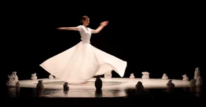 A scuola - GIRA GIRA | DANZA LA VITA di Déjà Donné - 2/5 anni - Immagine: 1