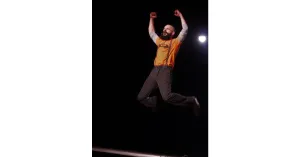 A teatro - CAMBIAMO GIOCO di ArteMista - 11/16 anni - Immagine: 1